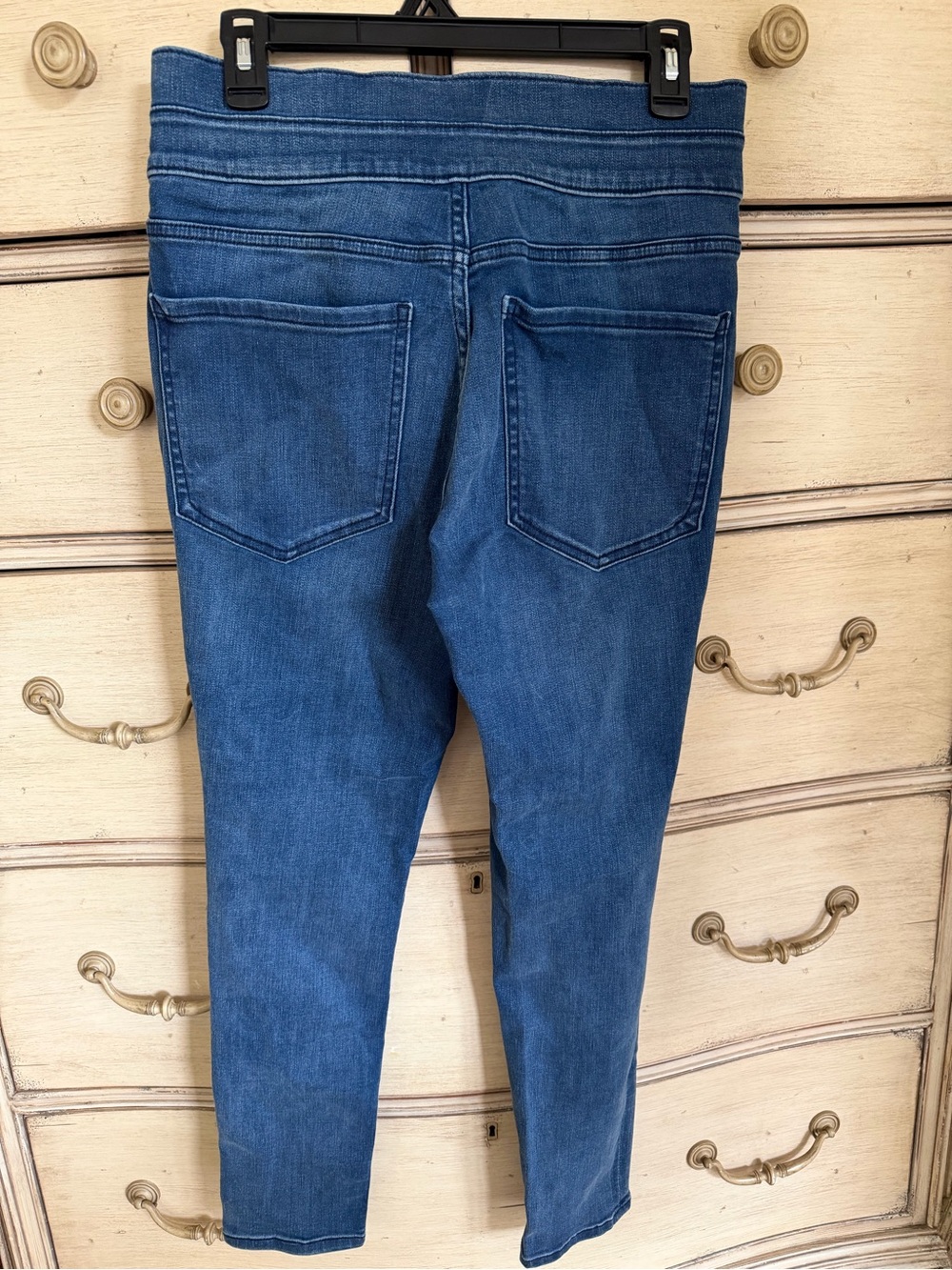 Express High-Rise Blue Denim Jeans with Button Accent - Picture 4 of 7